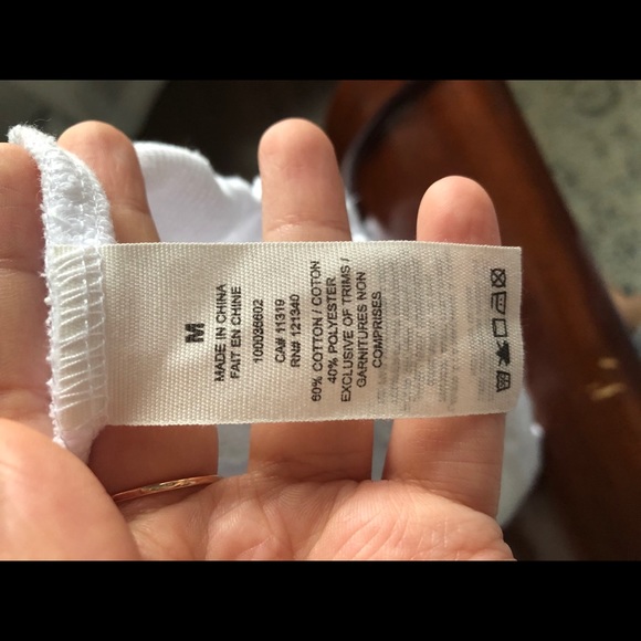 New Garage off the shoulder white long sleeve - Picture 3 of 4